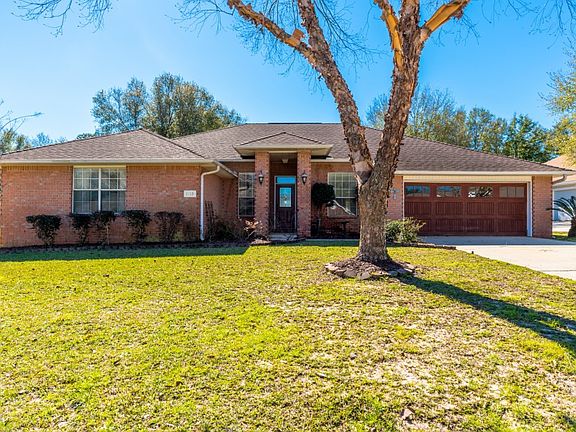 3rd image of 3013 Liana Ln
