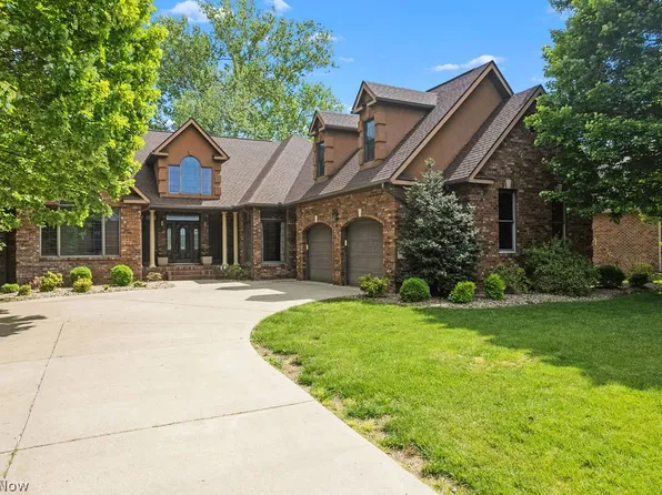 9 Henderson Ln, Williamstown, WV 26187