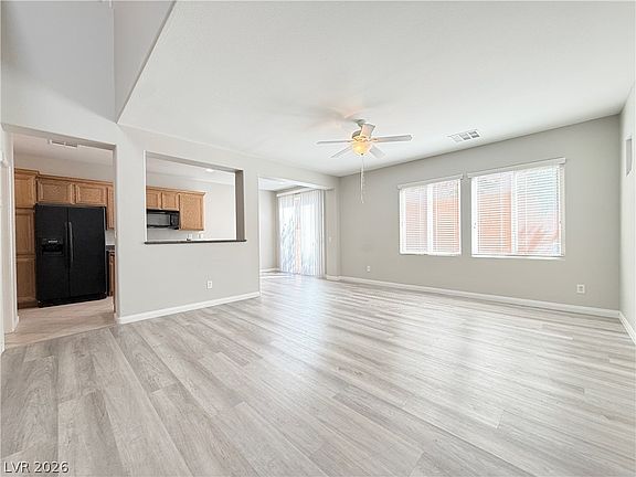 3rd image of 9517 Van Halen Ln