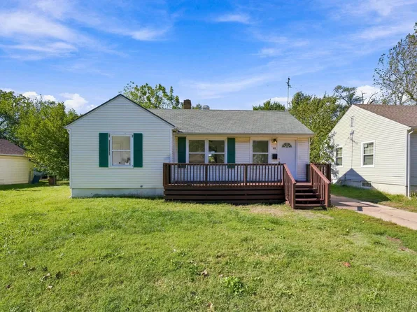 805 N Battin St, Wichita, KS 67208
