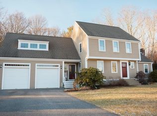 55 Wagon Wheel Rd, Plymouth, MA 02360