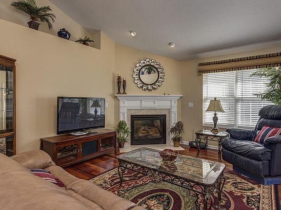 3rd image of 1554 Mandrell Dr