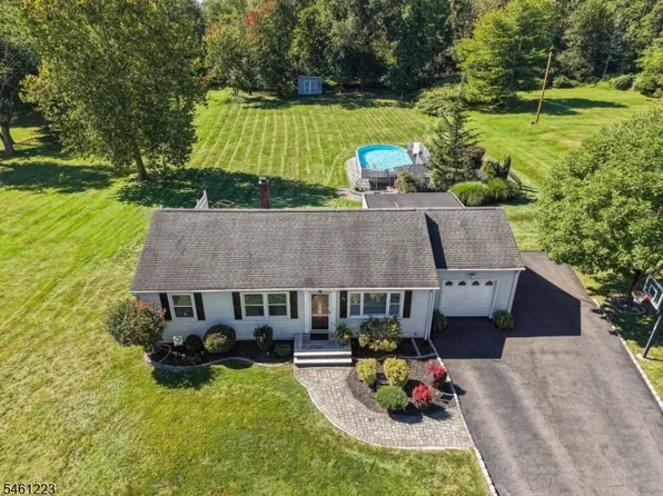 23 Huyler Rd, Branchburg Twp., NJ 08876