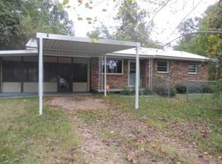 106 Baker St, Crystal Springs, MS 39059