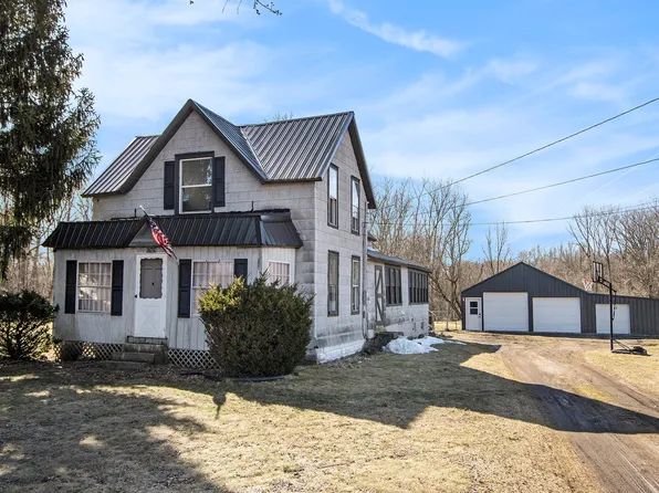 57828 65 1/2 St, Hartford, MI 49057