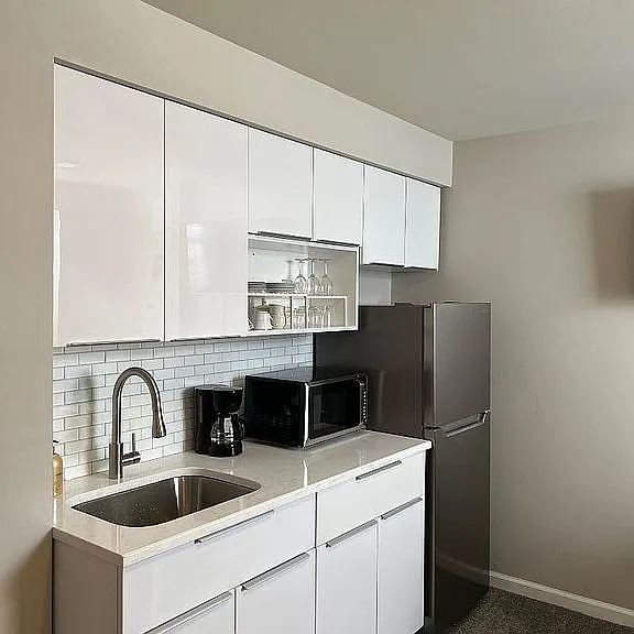 4431 Maple Wood Dr #1 — Photo 14