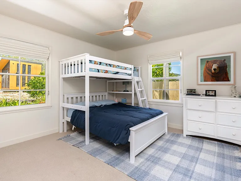 3182 Serena Ave — Photo 14