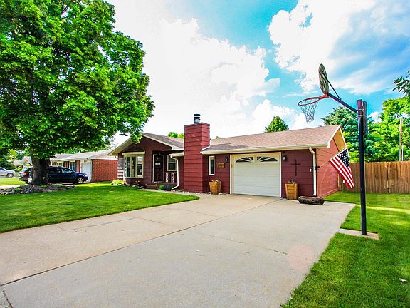 3rd image of 2801 Cedarberry Lane