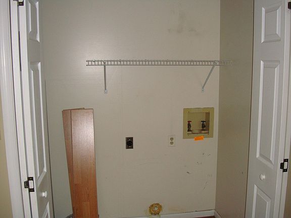 3rd image of 139 Sweeney Rd