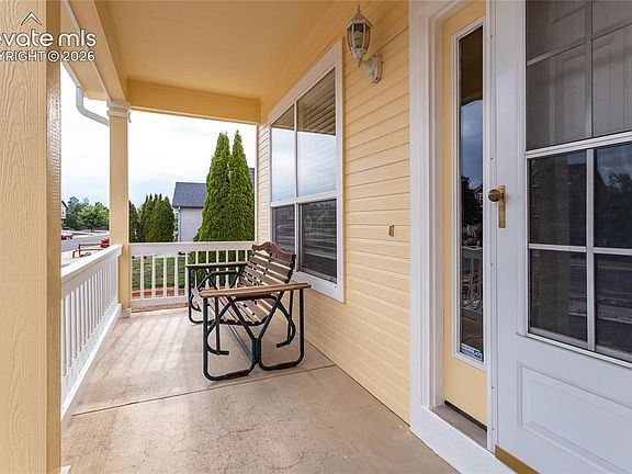4th image of 5372 Luster Dr