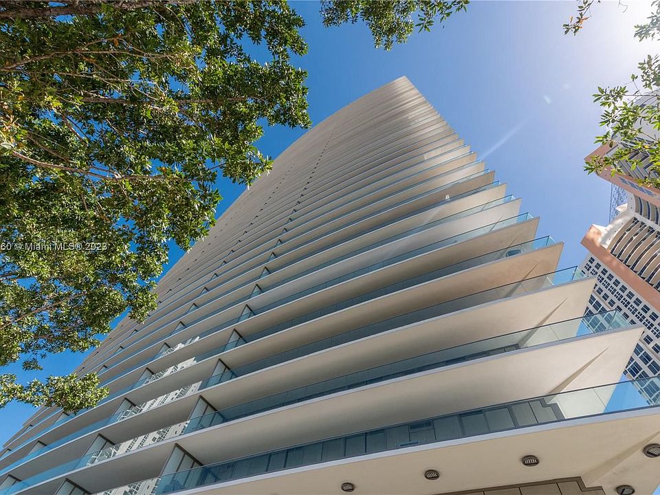1st image of 18975 SE Collins Ave #4204