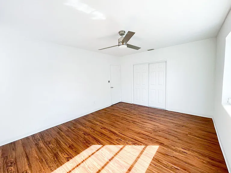3003 NW 1st Ave — Photo 15
