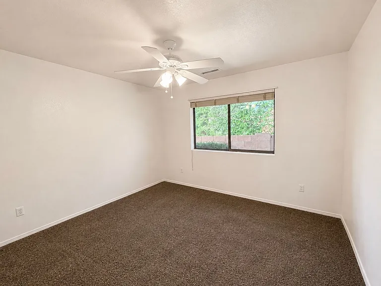 353 Prescott Dr — Photo 11