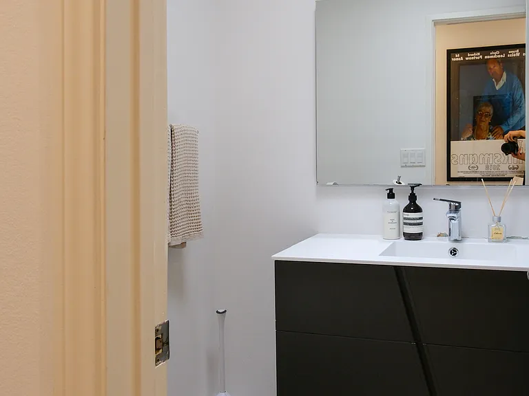 1509 Greenfield Ave #Penthouse 2 — Photo 7
