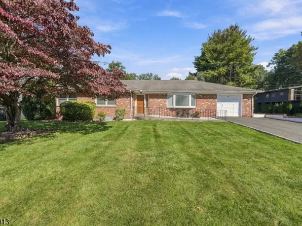 66 Enclosure St, Nutley Twp., NJ 07110
