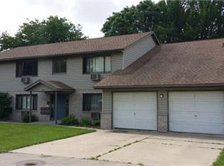 1143 Lewellen St APT 4, Marshall, WI 53559