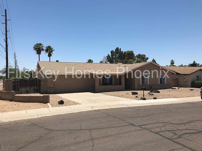 1st image of 4301 W Poinsettia Dr