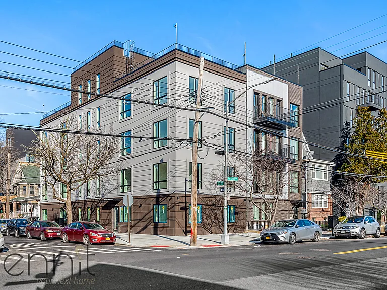 799 E 34th St #3C — Photo 12