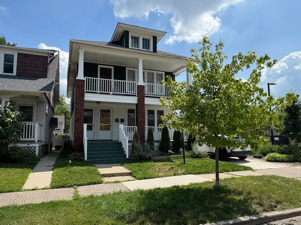 1216 Wayburn St, Grosse Pointe Park, MI 48230