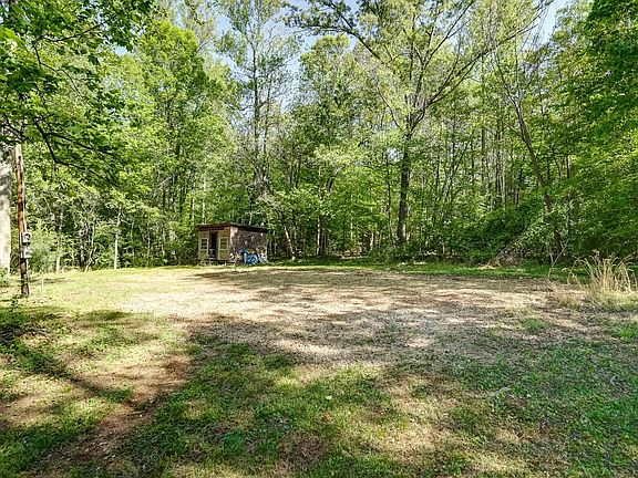 51st image of 1421 Arrington Rd