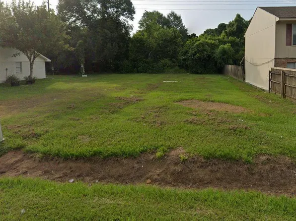 218 Rials Dr, Lafayette, LA 70508