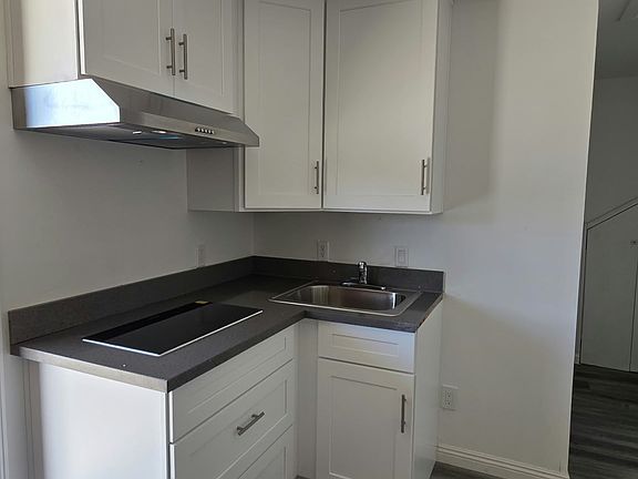 2nd image of 9970B Live Oak Ave #B