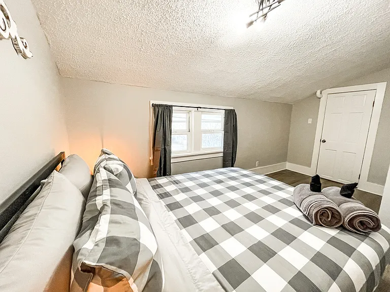 227 Cheyenne Ave — Photo 17