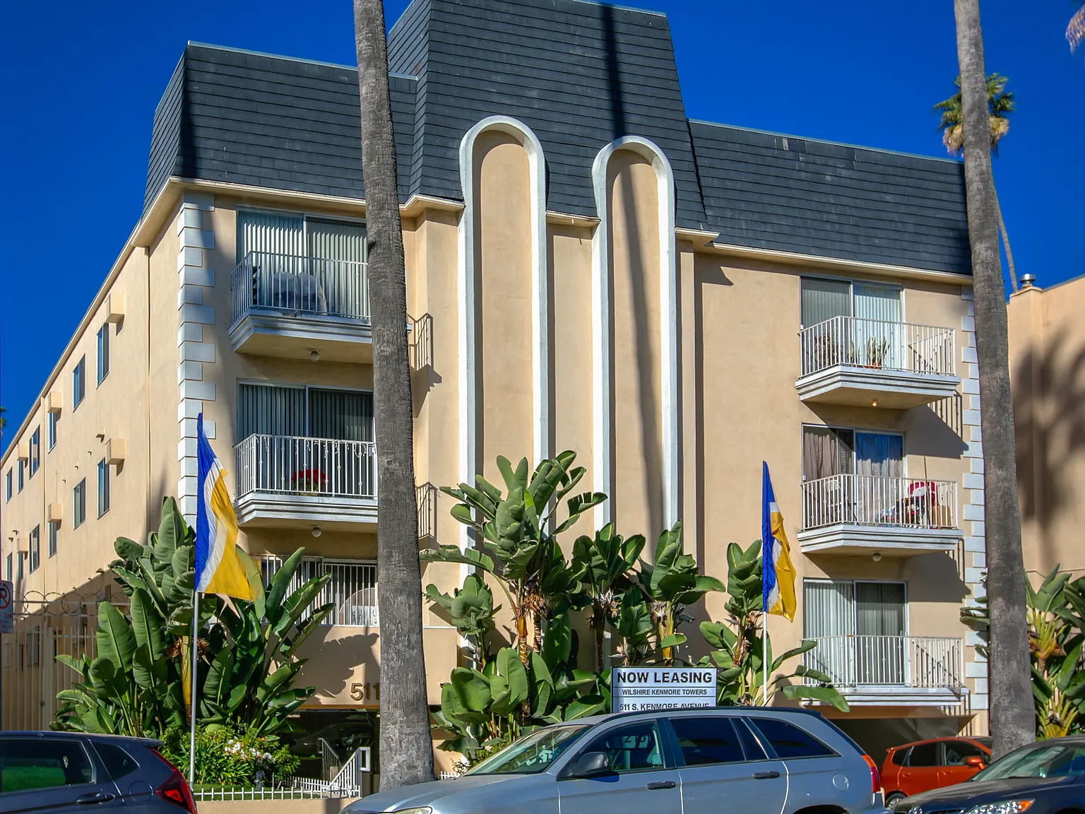 Wilshire Kenmore Towers — Photo 3