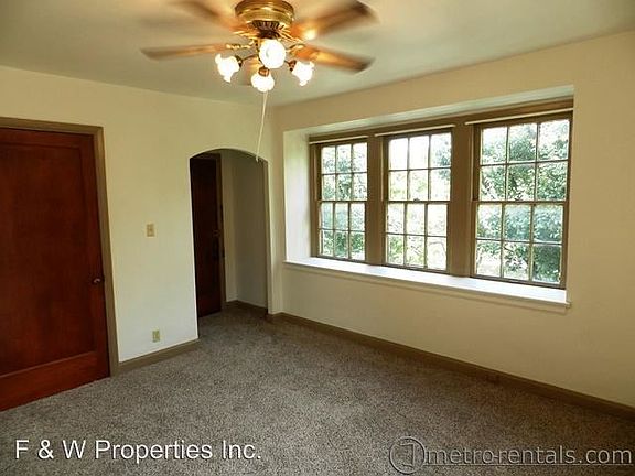 2nd image of 55 Hamilton Park APT 5
