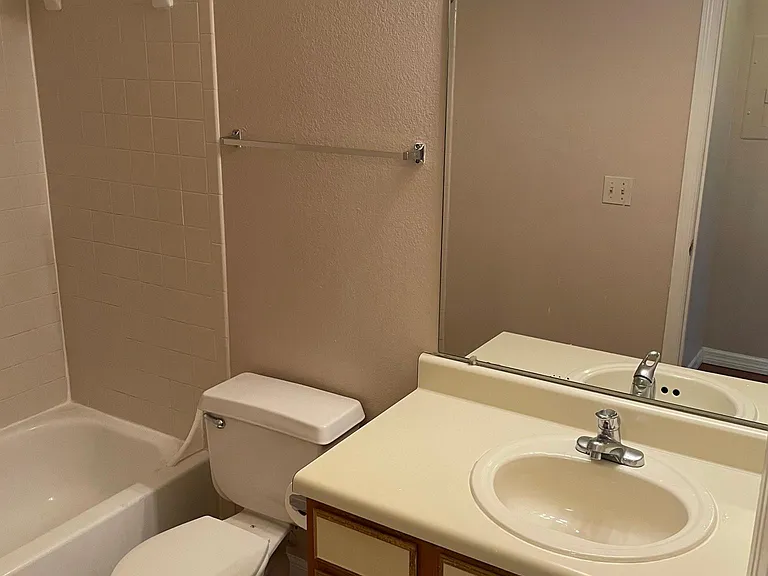 1051 S Hiawassee Rd #2136 — Photo 10