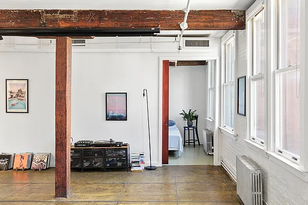 Rented by Compass | media 17