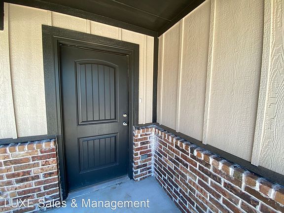 5th image of 5221 Oakwood Villas Ct
