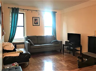 Rented by Lang Realty LLC