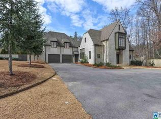 2762 Rocky Ridge Rd, Vestavia, AL 35243