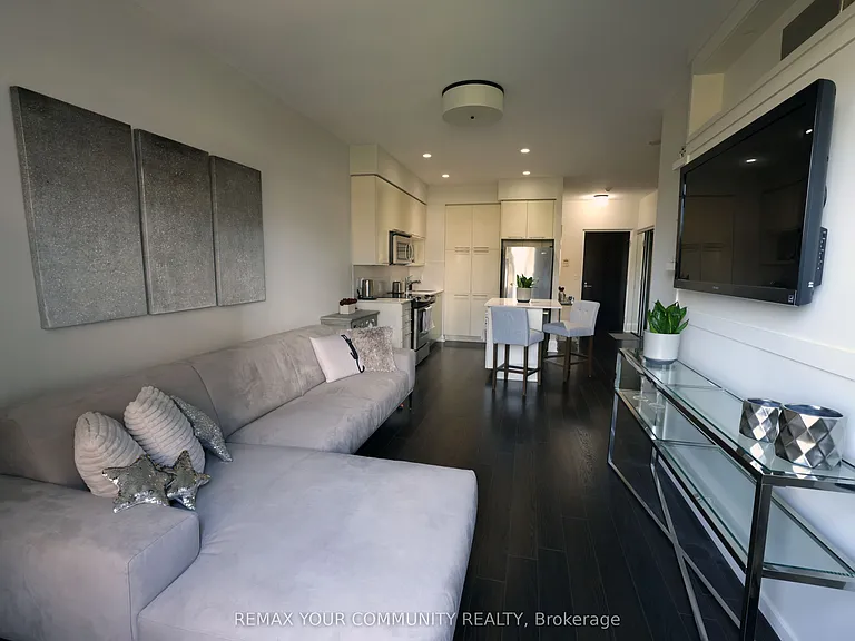 100 Harrison Garden Blvd #317 — Photo 4