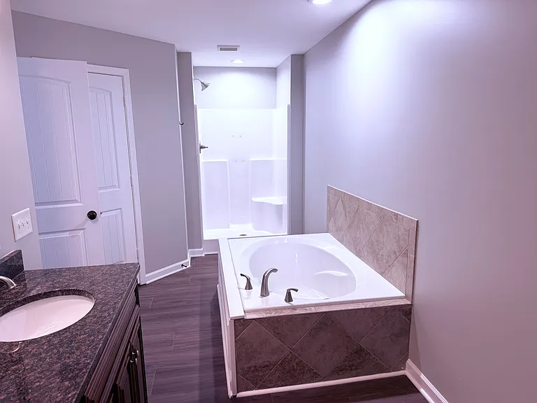 406 Celebration St — Photo 10