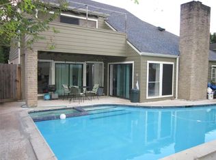 1822 Eagle Falls Dr, Houston, TX 77077
