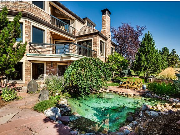 Elegant Water Feature