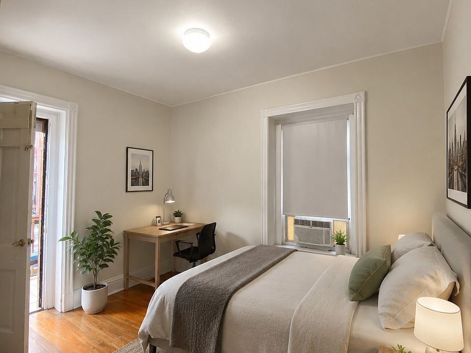 1st image of 1591 Beacon St #4