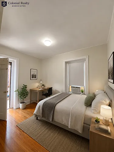 1591 Beacon St #4 Photo 1