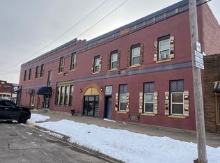 101 N Topeka Ave #203, Burlingame, KS 66413