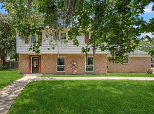 1902 Indian Shores Rd, Crosby, TX 77532