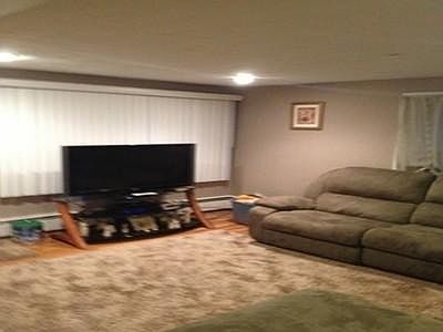 2nd image of 20 Rose St