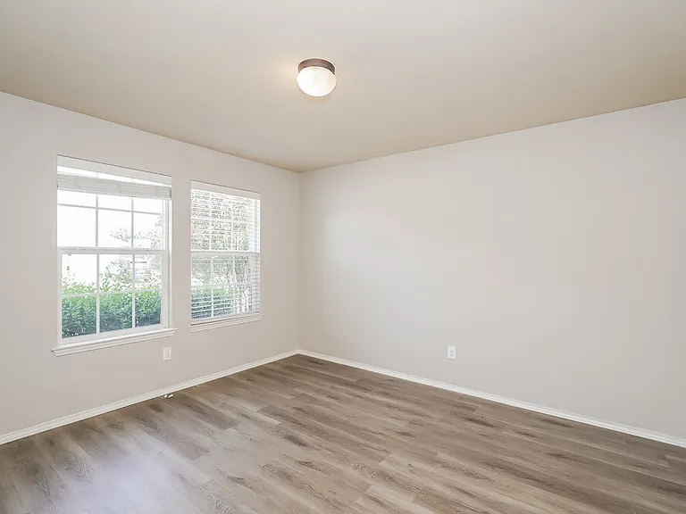 12640 Lost Prairie Dr — Photo 13
