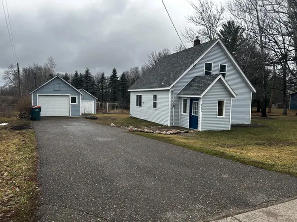 230 1st St, Randall, MN 56475