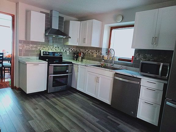 2nd image of 10724 Cleveland Ave