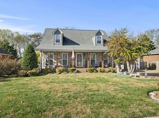 157 Putter Point Dr, Gallatin, TN 37066