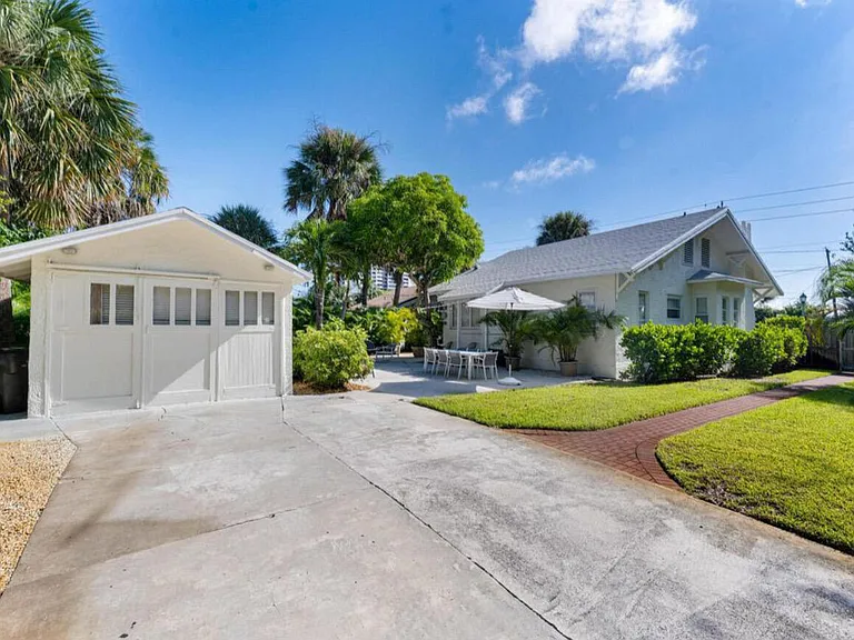 5301 N Flagler Dr — Photo 46