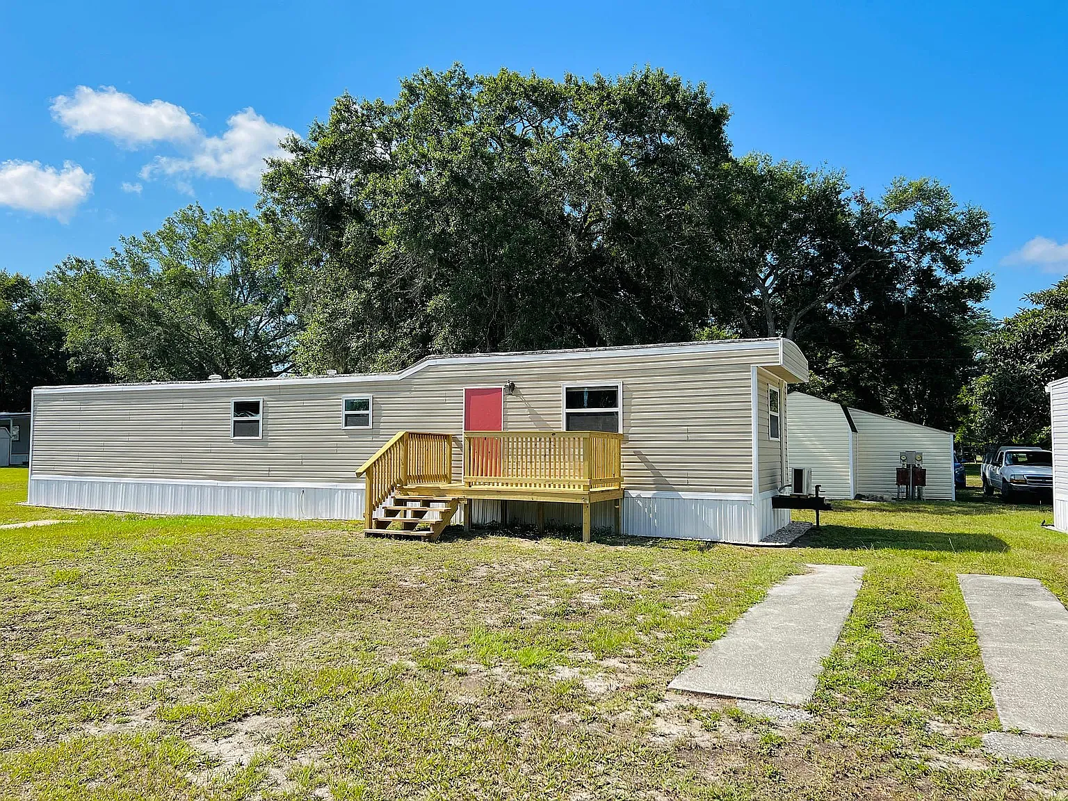 2 bed, 800 sqft, $1,275 — Photo 3