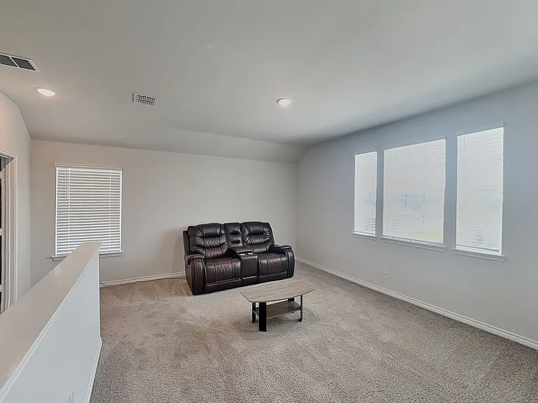 2436 Dahlia Dr — Photo 12